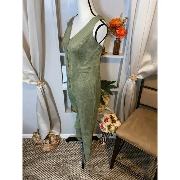 bebe GUC size Large Front Zip Velvet Like Feel Olive Green Jumpsuit - Picture 12 of 12
